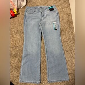 Plus Size Light Wash Women's Jeans - BootCut